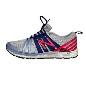 Like New !!! New Balance 811 Fantom Tape Running Shoes Women’s size 7